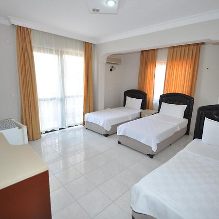 Defne & Zevkim Hotel Marmaris Exterior photo